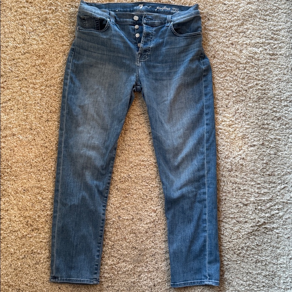 7 For All Mankind womens Light Blue crop Button-Fly Jeans